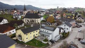 Pinsdorf: Photovoltaik-Anlage auf dem Pfarrzentrum 