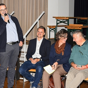 Kick-off im Dekanat Linz-Nord: Das Begleitteam mit Dechant Zarko Prskalo.