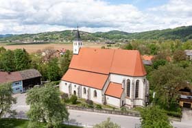 Feldkirchen an der Donau: Renovierung des historischen Dachstuhls der Filialkirche Pesenbach 